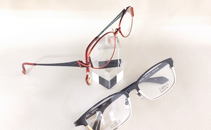 めがね屋C.L.U.B.のセルフレーム